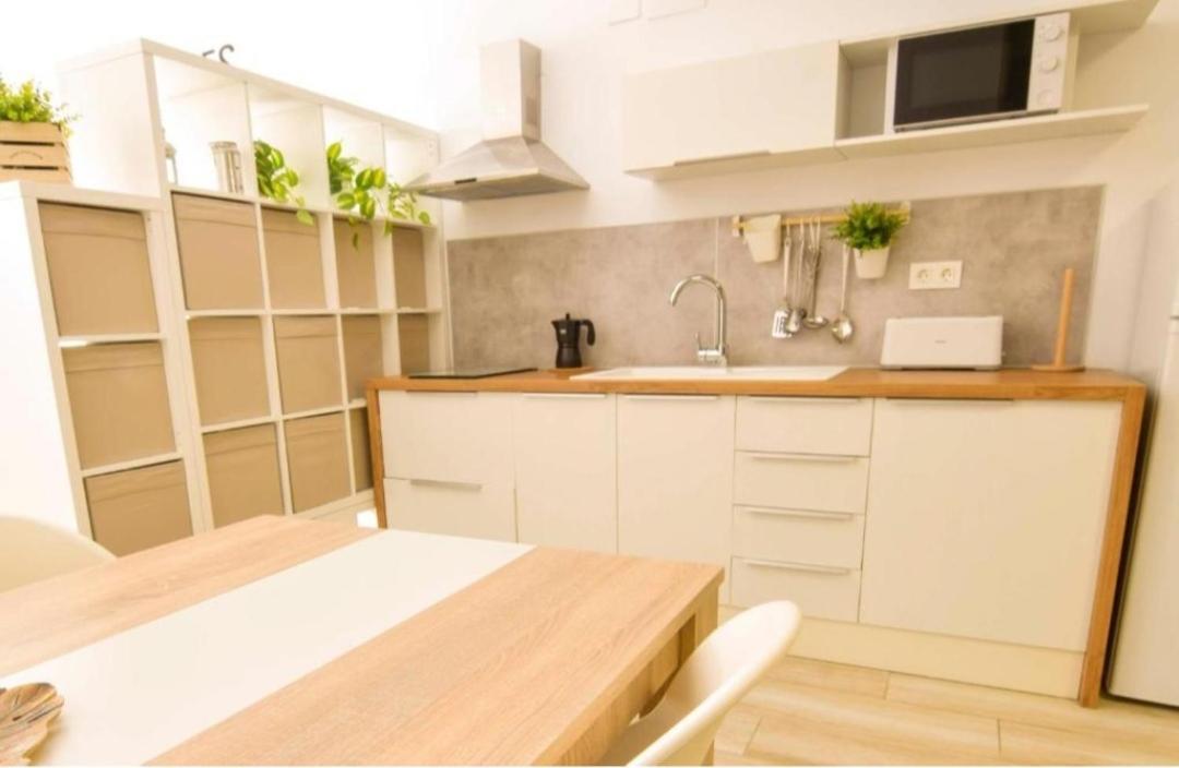 Apartamento Librun Malaga Zewnętrze zdjęcie