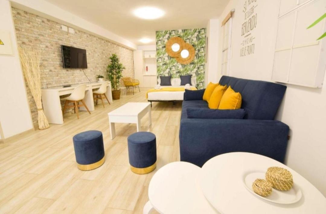 Apartamento Librun Malaga Zewnętrze zdjęcie